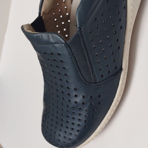 Remonte Navy Liv 21 Perforated Leather Softfoam Walking Shoes Women's Size 39 - Picture 10 of 16